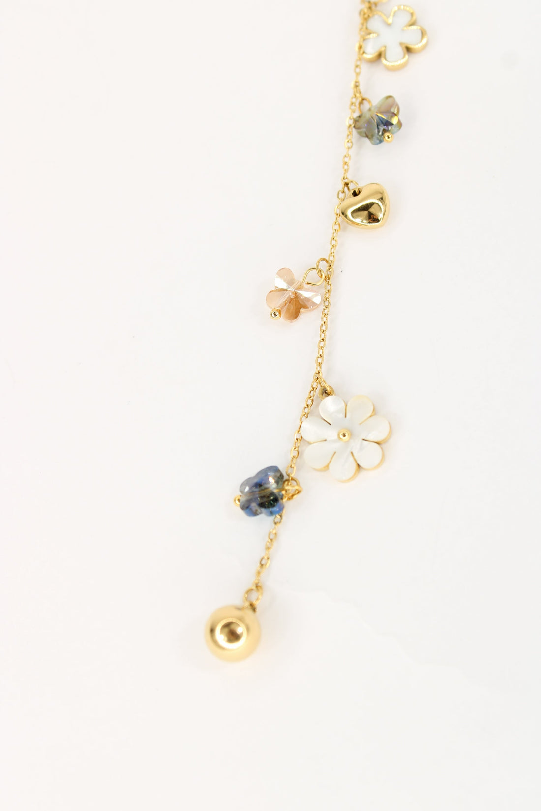 ✨ Collier Ella – Fleurs & Charms Délicats