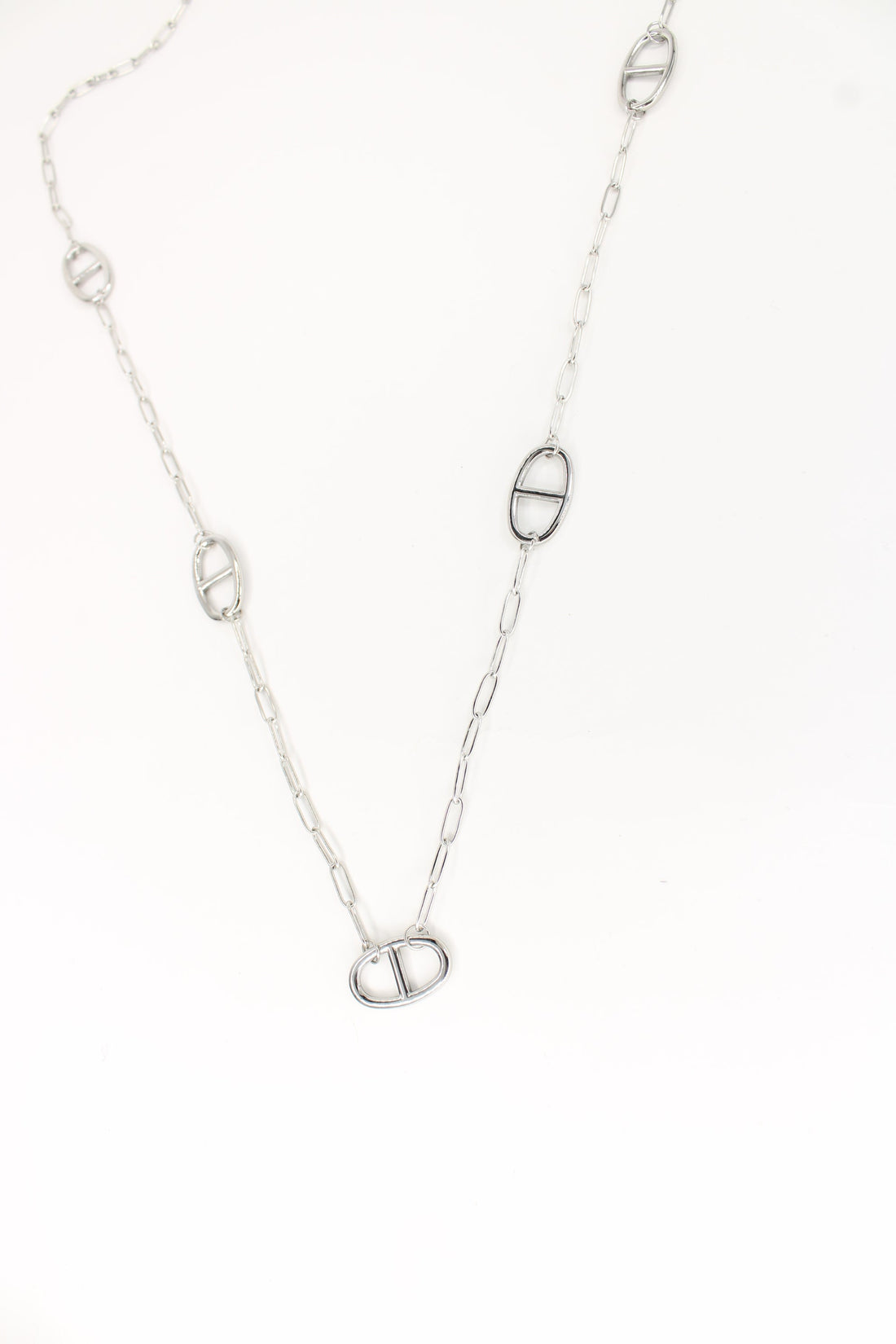 Sautoir Maty – Collier long doré ou argenté à maillons élégants