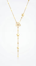 ✨ Collier Eva – Féminité délicate & élégance florale